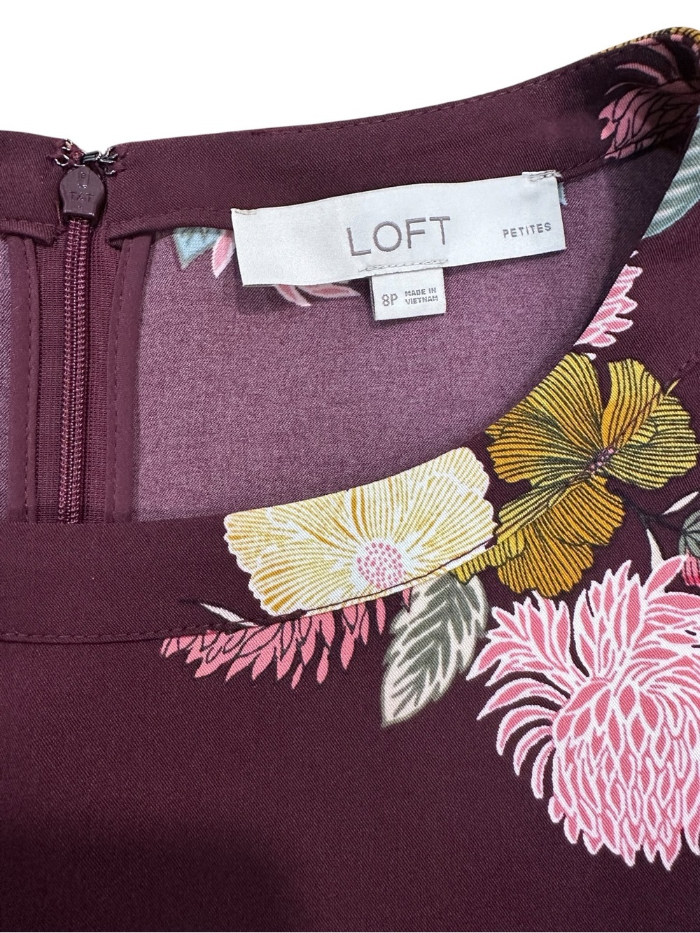 Ann Taylor LOFT Women's Burgundy Floral Long-Sleeve Shift Dress 8P 8 Petite - Picture 5 of 8